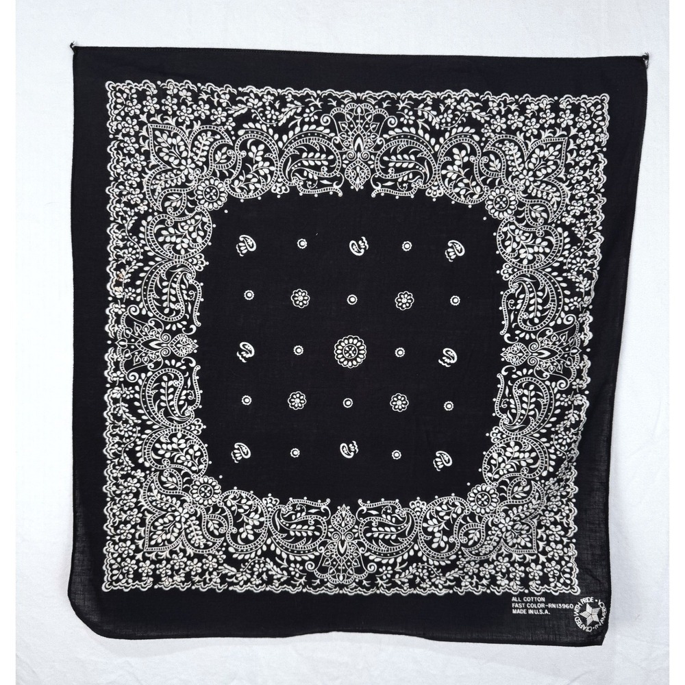Vintage Fast Color Black Cotton Bandana Made in USA Paisley RN 13960 20x21 90s